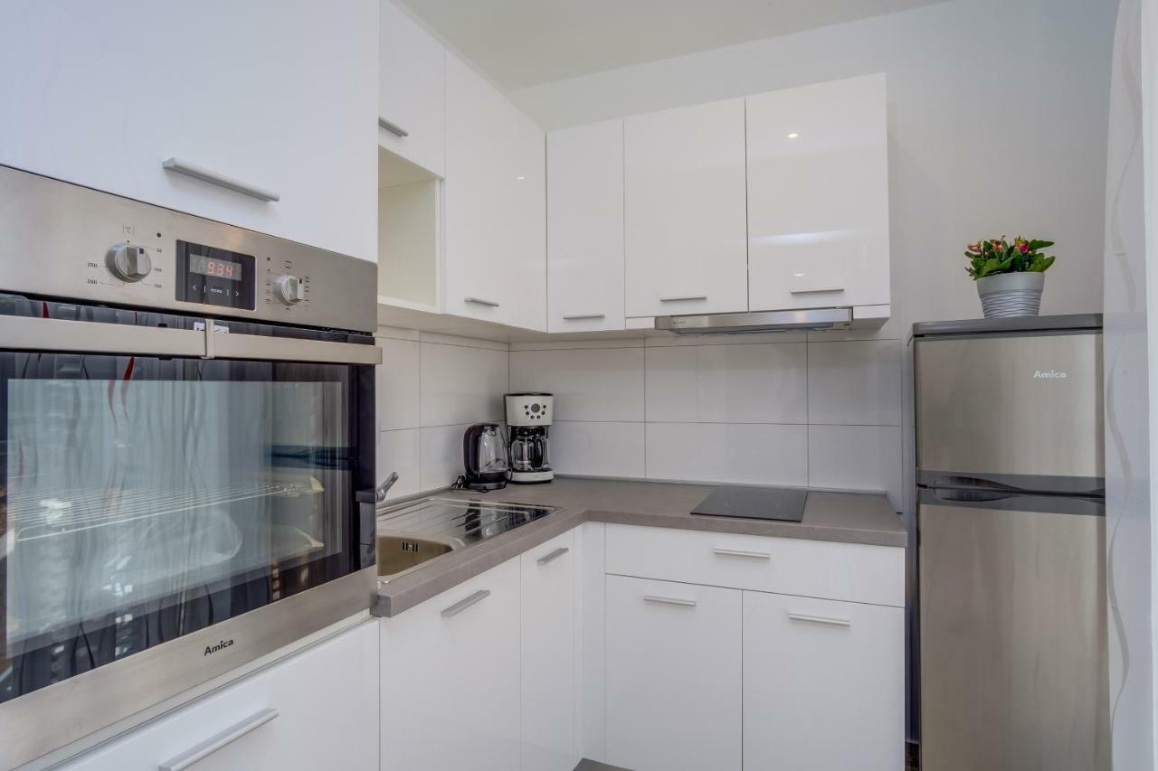 Apartmani Beatrice مالي لوشينغْ المظهر الخارجي الصورة